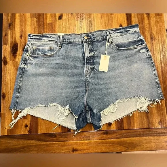 Good American Good ’90s Shorts size 18 denim - Picture 2 of 10